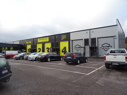 House Of Cars – Tuusula